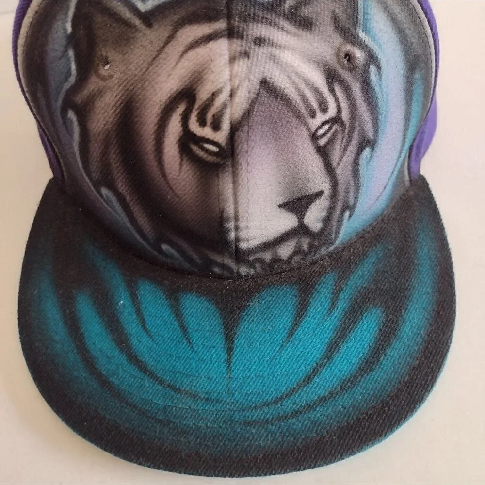 Vintage 90s Decky Snapback Hat Airbrushed Tiger Street Art Signed